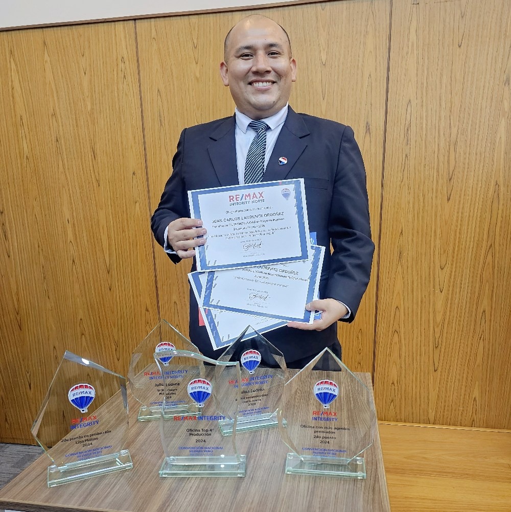 Juan Carlos Laurente - Asesor Inmobiliario RE/MAX