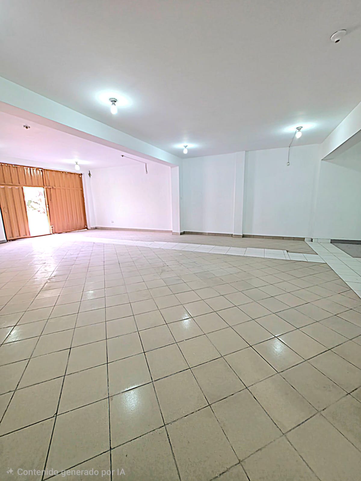 🏢✨ OPORTUNIDAD DE INVERSIÓN EN PUENTE PIEDRA – PROPIEDAD COMERCIAL CON DOBLE FRENTE ✨🏢 📍 Ubicación estratégica: En plena Panamericana Norte, a solo 2 cuadras de la Escuela de Policía y del paradero Establo. Zona altamente comercial y de gran tránsito 🚗📈