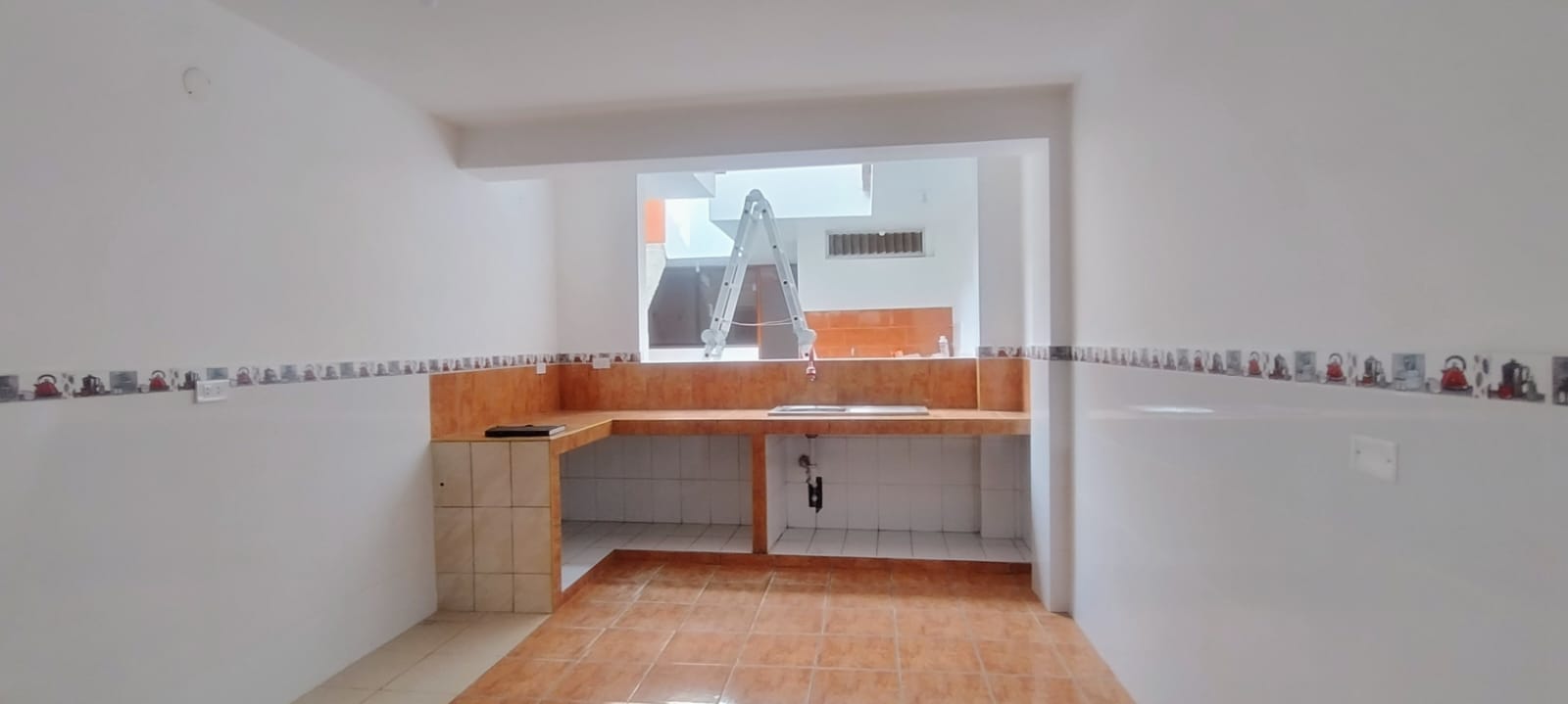 🏢 ¡Venta De Departamento 1 Piso En P.J. Pampa De Comas ! 📍 Excelente Ubicación 🛋✨