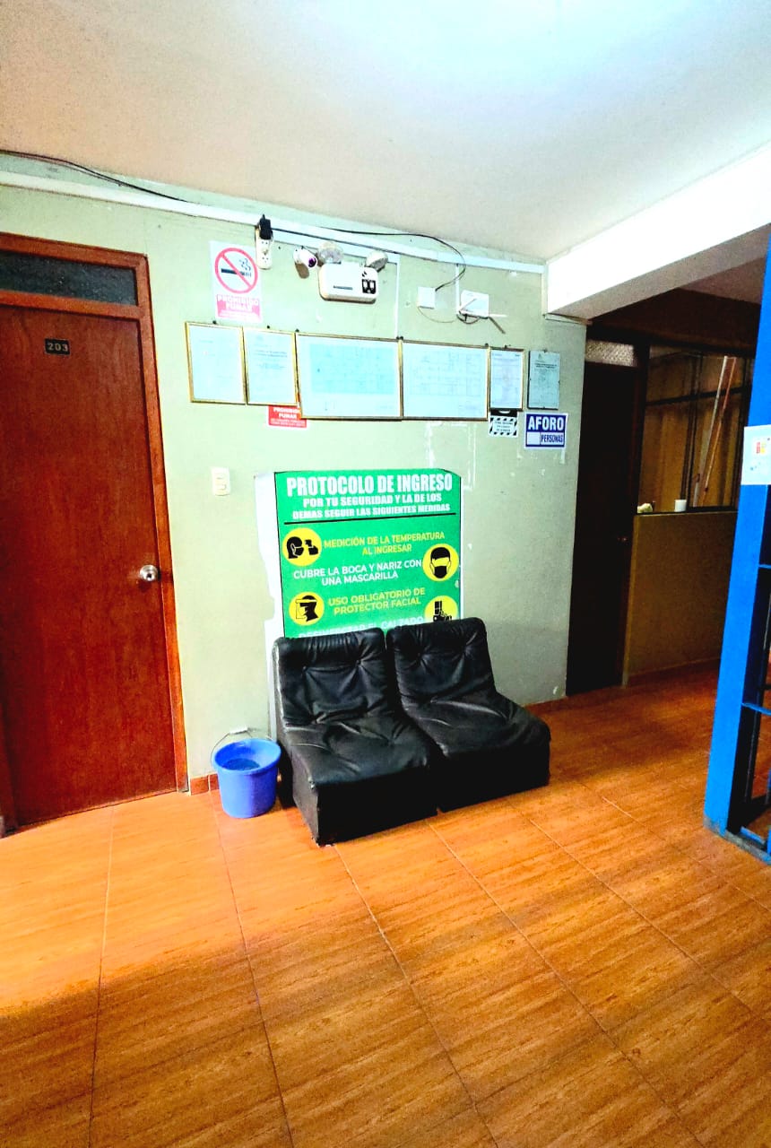 Se Vende Amplio Hotel En La Mejor Zona De Ventanilla