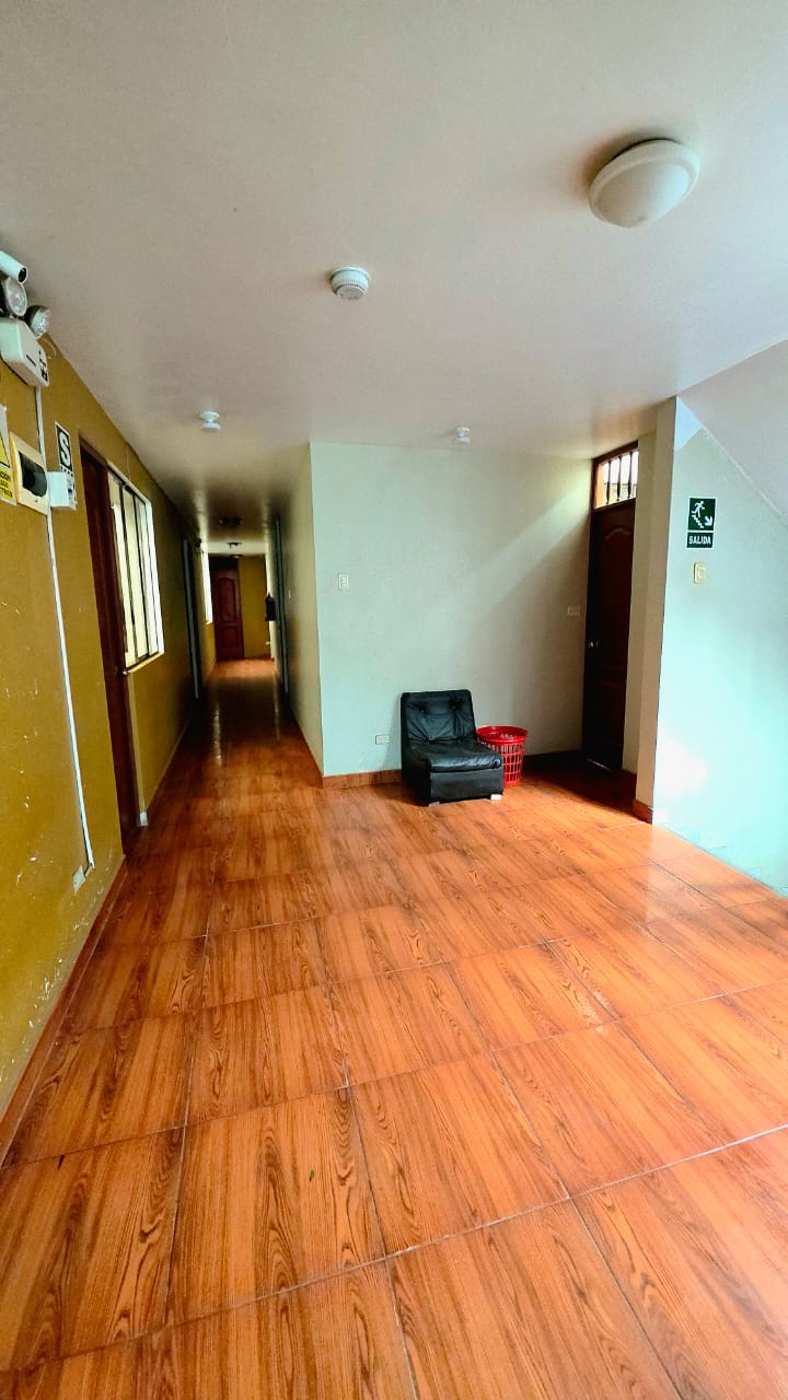 Se Vende Amplio Hotel En La Mejor Zona De Ventanilla